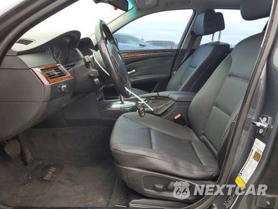 Zdjęcie 7 z 12 samochodu: 2008 BMW 528 I VIN:WBANU53508C112402 - miniatura