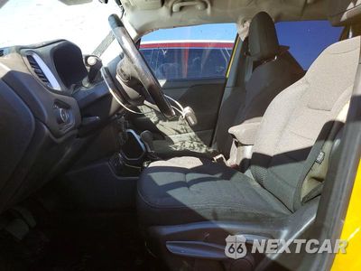 Zdjęcie 7 z 13 samochodu: 2018 JEEP RENEGADE LATITUDE VIN:ZACCJBBB6JPH38224 - miniatura