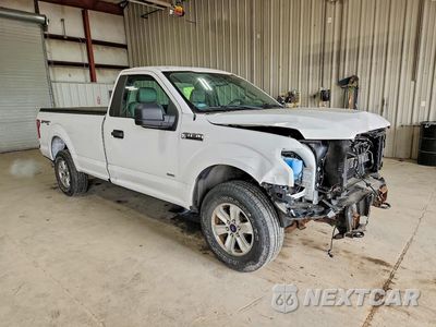 Czwarte zdjęcie samochodu z boku: 2017 FORD F150 VIN:1FTMF1EP5HKE03242 - miniatura