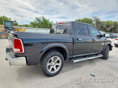 Trzecie zdjęcie samochodu z tyłu: 2017 RAM 1500 LARAMIE VIN:1C6RR7NT9HS823994 - miniatura