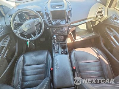 Zdjęcie 8 z 12 samochodu: 2017 FORD ESCAPE TITANIUM VIN:1FMCU0J9XHUB73006 - miniatura
