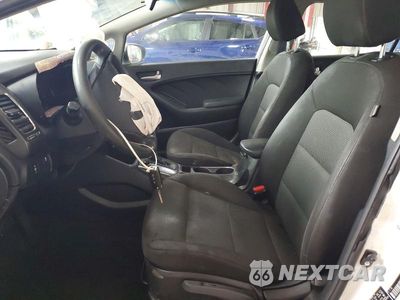 Zdjęcie 7 z 13 samochodu: 2018 KIA FORTE LX VIN:3KPFK4A77JE214564 - miniatura