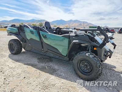 Czwarte zdjęcie samochodu z boku: 2026 CAN-AM COMMANDER MAX 1000R DPS VIN:3JBABAX45TE000295 - miniatura