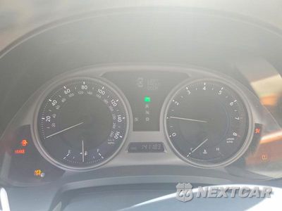 Zdjęcie 9 z 12 samochodu: 2010 LEXUS IS 250 BASE VIN:JTHBF5C26A5114038 - miniatura