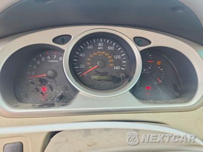 Zdjęcie 9 z 12 samochodu: 2005 TOYOTA HIGHLANDER BASE VIN:JTEEP21A550117368 - miniatura