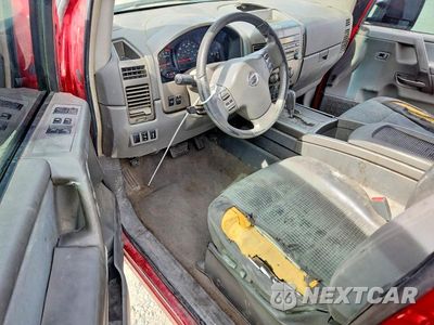 Zdjęcie 8 z 12 samochodu: 2005 NISSAN TITAN XE VIN:1N6AA06B05N515971 - miniatura