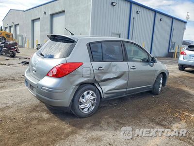 Trzecie zdjęcie samochodu z tyłu: 2011 NISSAN VERSA 1.8 S VIN:3N1BC1CP0BL415164 - miniatura