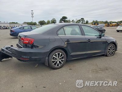 Trzecie zdjęcie samochodu z tyłu: 2017 VOLKSWAGEN JETTA SE VIN:3VWDB7AJ0HM222815 - miniatura