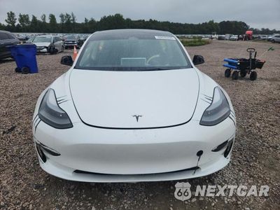 Piąte zdjęcie samochodu w środku: 2023 TESLA MODEL 3 VIN:5YJ3E1EC4PF461852 - miniatura
