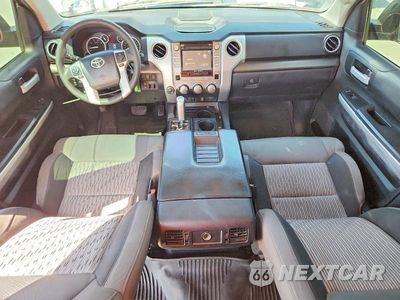 Zdjęcie 8 z 12 samochodu: 2017 TOYOTA TUNDRA SR5 VIN:5TFDW5F15HX604417 - miniatura
