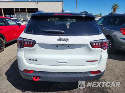 Zdjęcie 6 z 13 samochodu: 2025 JEEP COMPASS TRAILHAWK VIN:3C4NJDDN6ST557372 - miniatura