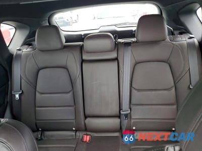 Zdjęcie 10 z 13 samochodu: 2019 MAZDA CX-5 SIGNATURE VIN:JM3KFBEY0K0634470 - miniatura