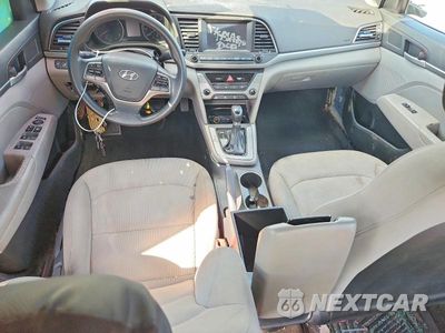 Zdjęcie 8 z 12 samochodu: 2018 HYUNDAI ELANTRA SEL VIN:5NPD84LF4JH329239 - miniatura