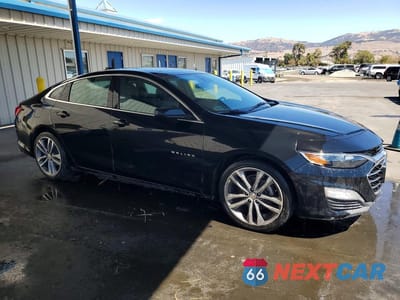 Czwarte zdjęcie samochodu z boku: 2023 CHEVROLET MALIBU LT VIN:1G1ZD5ST1PF134919 - miniatura
