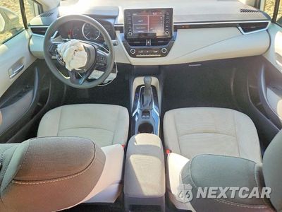 Zdjęcie 8 z 13 samochodu: 2020 TOYOTA COROLLA LE VIN:JTDEPRAE1LJ068550 - miniatura