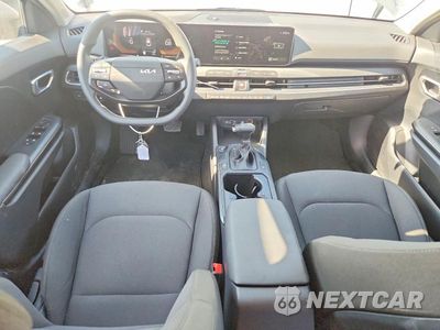Zdjęcie 8 z 13 samochodu: 2026 KIA K4 LXS VIN:3KPFT4DE6TE385946 - miniatura
