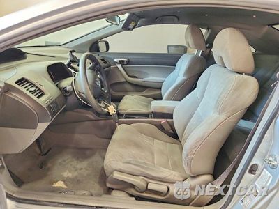 Zdjęcie 7 z 13 samochodu: 2008 HONDA CIVIC LX VIN:2HGFG12638H536222 - miniatura