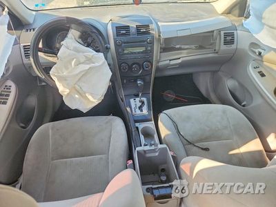 Zdjęcie 8 z 12 samochodu: 2010 TOYOTA COROLLA LE VIN:1NXBU4EE7AZ202087 - miniatura