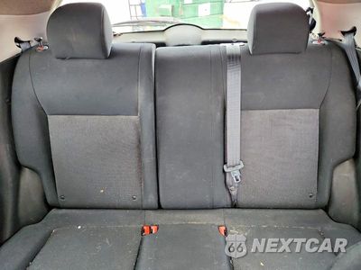 Zdjęcie 10 z 13 samochodu: 2012 NISSAN JUKE S VIN:JN8AF5MR6CT115928 - miniatura