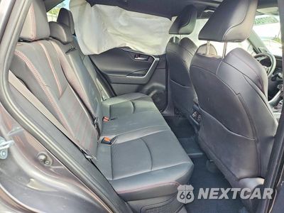 Zdjęcie 10 z 12 samochodu: 2021 TOYOTA RAV4 PRIME XSE VIN:JTMFB3FV1MD068668 - miniatura