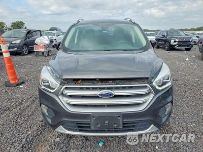 Piąte zdjęcie samochodu w środku: 2017 FORD ESCAPE TITANIUM VIN:1FMCU0JD3HUA59904 - miniatura