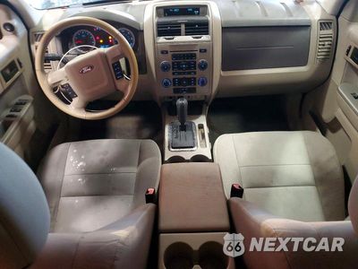 Zdjęcie 8 z 13 samochodu: 2010 FORD ESCAPE XLT VIN:1FMCU9D77AKC84080 - miniatura