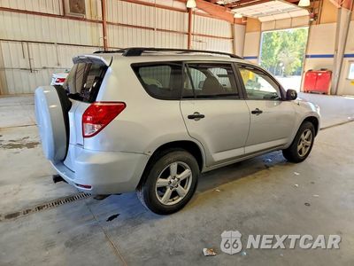 Trzecie zdjęcie samochodu z tyłu: 2007 TOYOTA RAV4 BASE VIN:JTMBK33V475018669 - miniatura