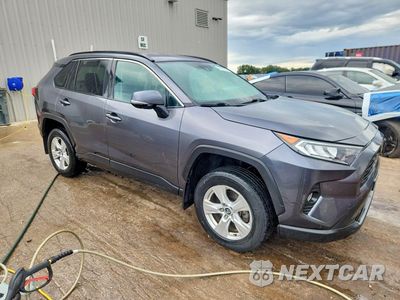 Czwarte zdjęcie samochodu z boku: 2020 TOYOTA RAV4 XLE VIN:2T3P1RFV3LC128124 - miniatura