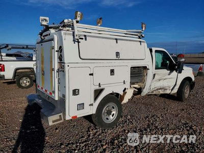 Trzecie zdjęcie samochodu z tyłu: 2013 FORD F350 SUPER DUTY VIN:1FDRF3A6XDEB92249 - miniatura