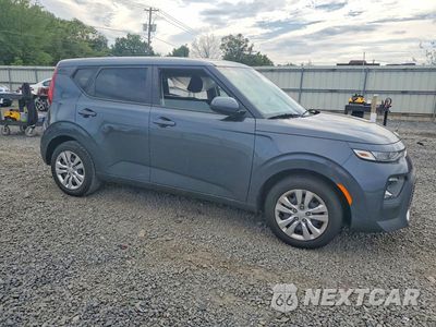 Czwarte zdjęcie samochodu z boku: 2020 KIA SOUL LX VIN:KNDJ23AU8L7068432 - miniatura