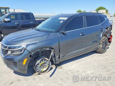 2024 KIA SELTOS SX KNDETCA77R7537995 - główne zdjęcie licytacji z USA - miniatura
