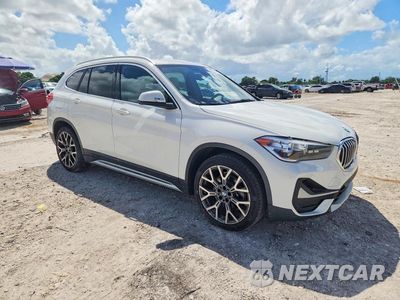 Czwarte zdjęcie samochodu z boku: 2021 BMW X1 SDRIVE28I VIN:WBXJG7C00M5T23402 - miniatura