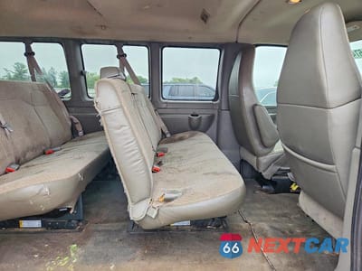 Zdjęcie 11 z 14 samochodu: 2014 CHEVROLET EXPRESS G3500 LT VIN:1GAZG1FGXE1184662 - miniatura