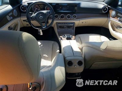 Zdjęcie 8 z 13 samochodu: 2018 MERCEDES-BENZ E 300 VIN:WDDZF4JB2JA469010 - miniatura