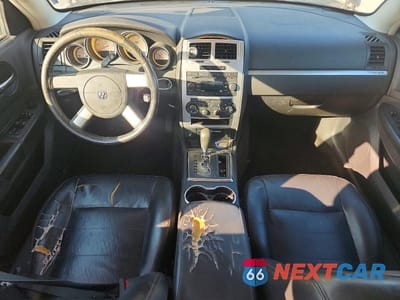 Zdjęcie 8 z 12 samochodu: 2008 DODGE CHARGER SXT VIN:2B3KA33GX8H214020 - miniatura