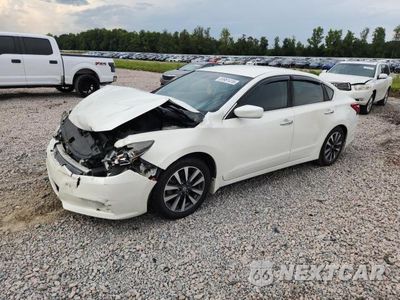 2017 NISSAN ALTIMA 2.5 SV 1N4AL3AP8HC126907 - główne zdjęcie licytacji z USA - miniatura