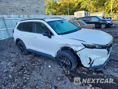 Czwarte zdjęcie samochodu z boku: 2024 HONDA CR-V SPORT VIN:5J6RS6H57RL027707 - miniatura