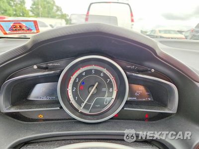 Zdjęcie 9 z 12 samochodu: 2014 MAZDA 3 TOURING VIN:JM1BM1V3XE1137471 - miniatura
