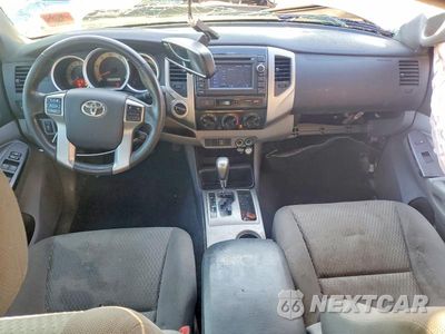 Zdjęcie 8 z 12 samochodu: 2013 TOYOTA TACOMA V6 VIN:5TFLU4EN7DX068256 - miniatura