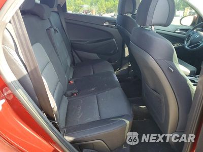 Zdjęcie 10 z 12 samochodu: 2018 HYUNDAI TUCSON VALUE VIN:KM8J33A23JU819488 - miniatura