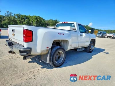 Trzecie zdjęcie samochodu z tyłu: 2017 CHEVROLET SILVERADO K3500 VIN:1GC3KYCY8HZ292348 - miniatura
