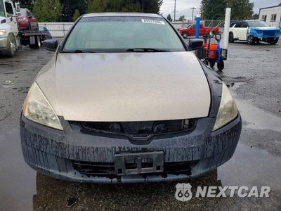 Piąte zdjęcie samochodu w środku: 2003 HONDA ACCORD LX VIN:JHMCM56393C087690 - miniatura