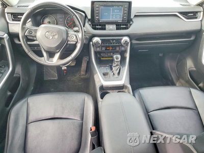 Zdjęcie 8 z 14 samochodu: 2021 TOYOTA RAV4 XLE PREMIUM VIN:JTMA1RFV4MD071791 - miniatura