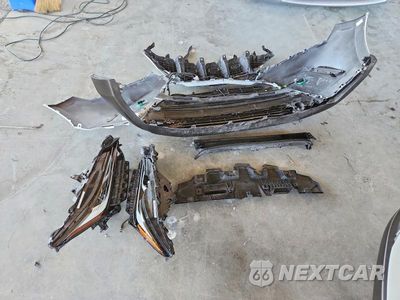 Zdjęcie 13 z 14 samochodu: 2021 TOYOTA VENZA LIMITED VIN:JTEAAAAH4MJ064808 - miniatura