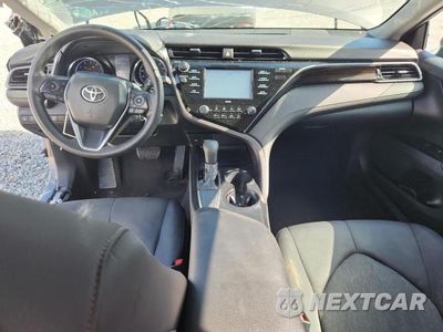 Zdjęcie 8 z 13 samochodu: 2020 TOYOTA CAMRY LE VIN:4T1C11AK5LU356128 - miniatura