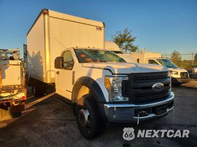 Czwarte zdjęcie samochodu z boku: 2017 FORD F450 SUPER DUTY BOX TRUCK VIN:1FDUF4GT7HDA06742 - miniatura