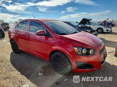 Czwarte zdjęcie samochodu z boku: 2012 CHEVROLET SONIC LT VIN:1G1JC5SH8C4163772 - miniatura