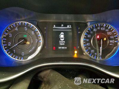 Zdjęcie 9 z 12 samochodu: 2015 CHRYSLER 200 LIMITED VIN:1C3CCCAB9FN654064 - miniatura