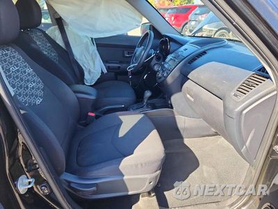 Zdjęcie 7 z 13 samochodu: 2011 KIA SOUL + VIN:KNDJT2A23B7718739 - miniatura
