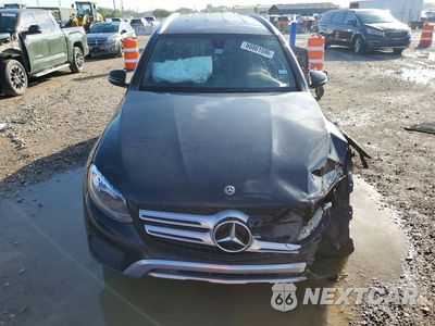 Piąte zdjęcie samochodu w środku: 2018 MERCEDES-BENZ GLC 300 VIN:WDC0G4JB3JV039425 - miniatura